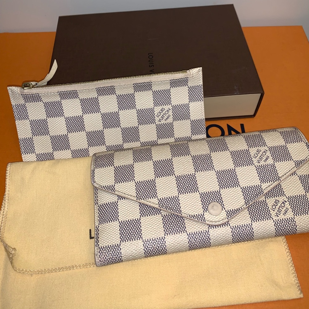 ❌SOLD❌ AUTH Louis Vuitton Azur Josephine Wallet